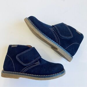 Pablosky kids genuine suede blue Velcro booties